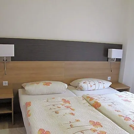 Roemer Hotel 3*